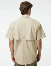 Load image into Gallery viewer, CrossCreek x Columbia - PFG Bahama™ II SS Woven Shirt in Fossil