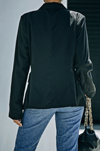 Load image into Gallery viewer, Khloë Double Breasted Padded Blazer in Black