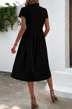 Load image into Gallery viewer, Samantha Button Front Short Sleeve Dress in Black
